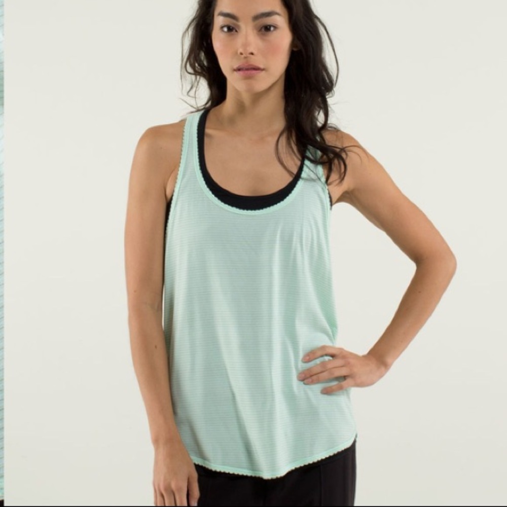 Lululemon 105F Singlet